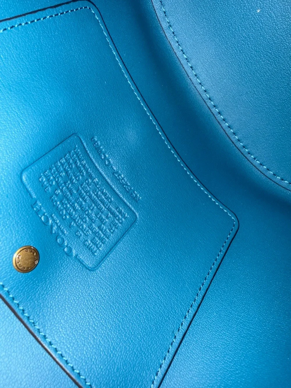 Coach Bleecker Bucket Bag 21 - Picture 8 of 9